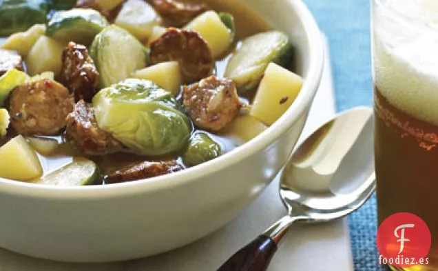 Sopa de Coles de Bruselas y Salchichas