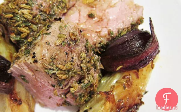Lomo de Cerdo Asado con Hinojo y Cebolla Dulce