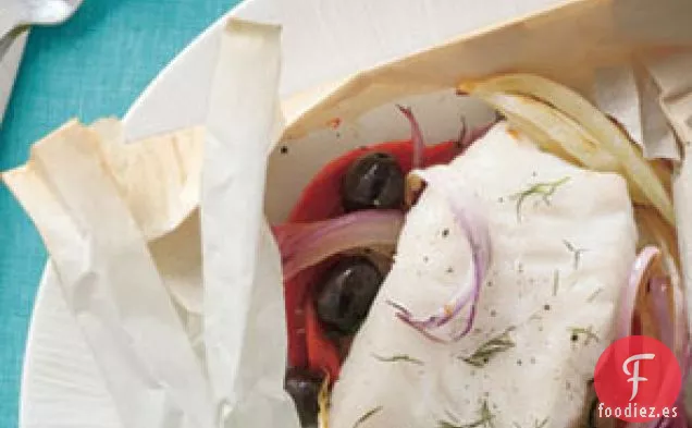 Branzino En Papillote Con Pimientos Asados, Aceitunas Negras Y Fe
