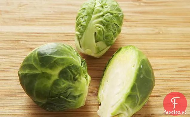 Coles de Bruselas Estofadas en Salsa de Mostaza