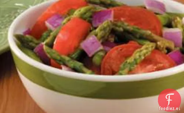 Ensalada de Espárragos de Tomate