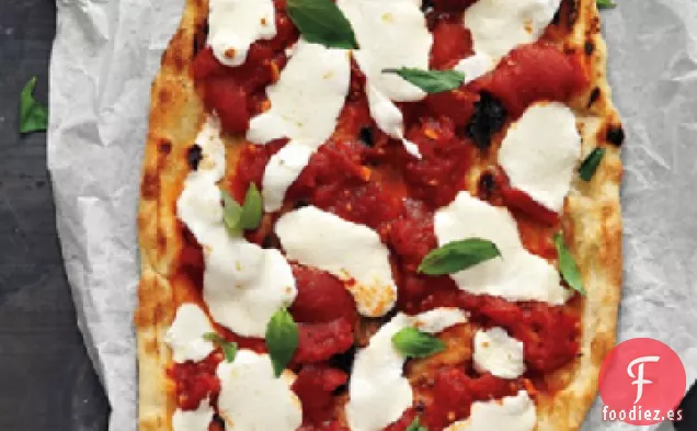 Pizza de Tomate y Albahaca