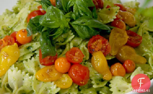 Farfalle con Tomates y Queso Feta