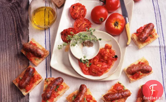 Salchichas Italianas a la Parrilla y Tomates en Focaccia