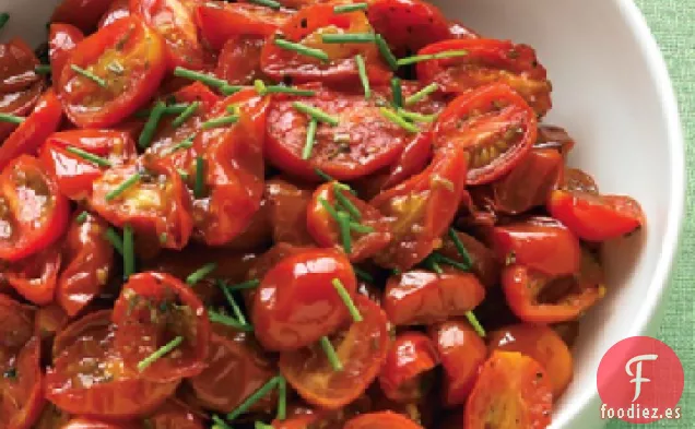 Tomates de Uva Asados al Horno con Cebollino