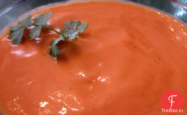 Sopa de Cilantro de Tomate Crudo