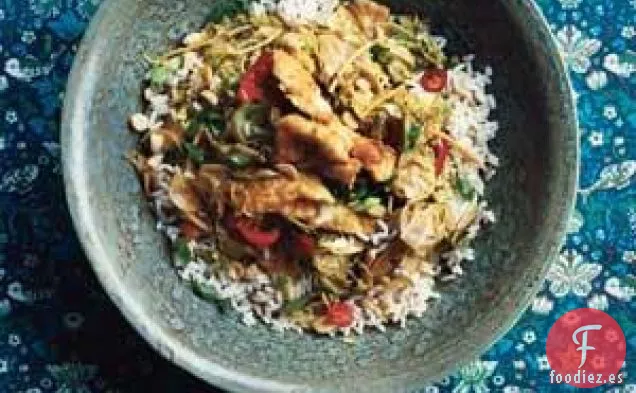 Pollo Asiático Picante Con Coles De Bruselas