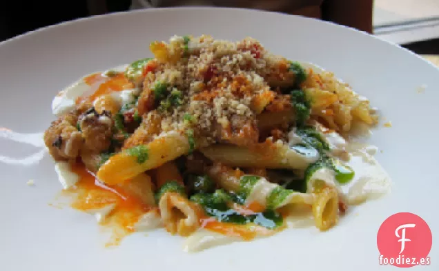 Ensalada Cavatelli con Alcachofas y Queso de Cabra