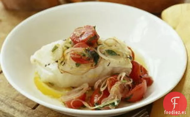 Pescado con tomate y estragón