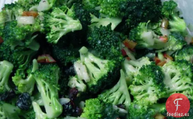 Ensalada de Brócoli Crujiente