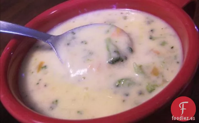 Sopa de Queso de Brócoli Canadiense