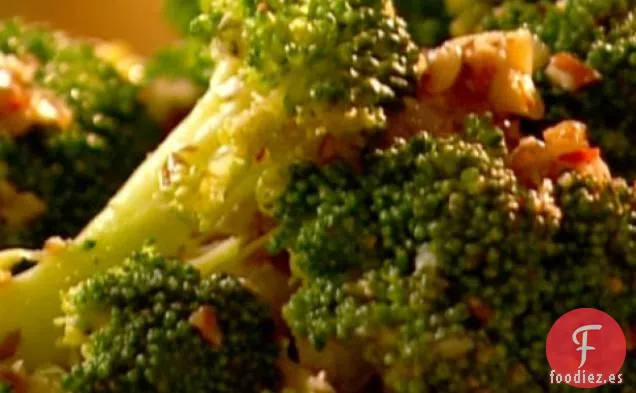 Brócoli con Mantequilla Marrón de Nuez
