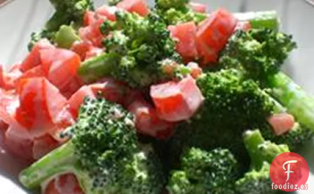 Ensalada de Brócoli con Queso Azul