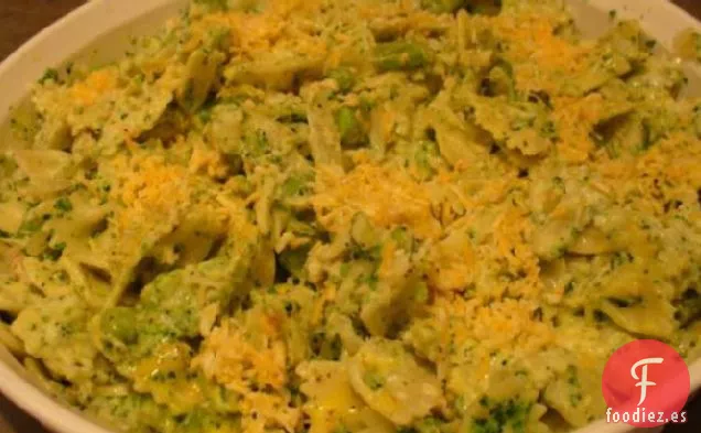 Pasta con Pajarita / Verduras Verdes en Salsa de Suero de Leche