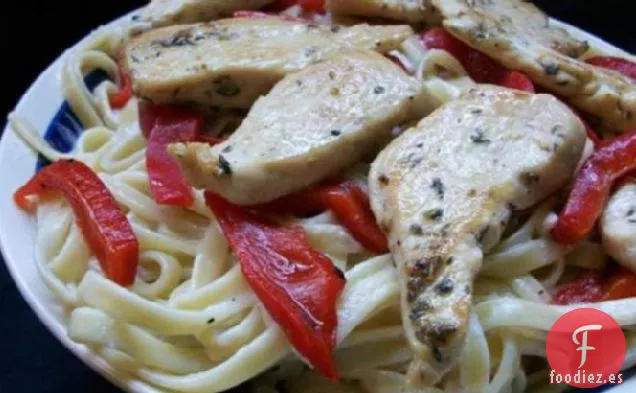 Fettuccini de Pollo Alfredo