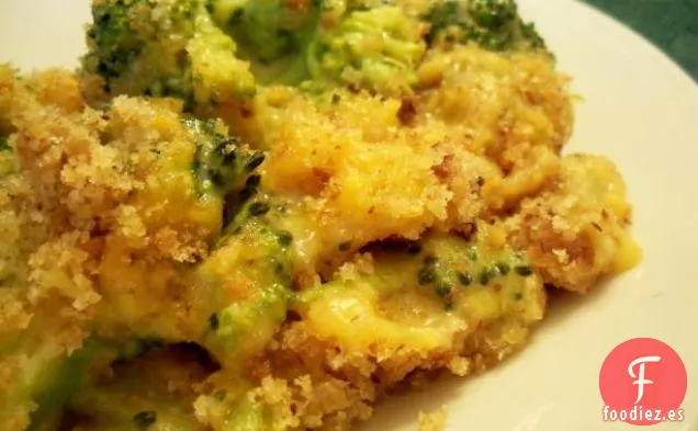 Ensalada de Brócoli Con Tocino de Pavo y Castañas de Agua