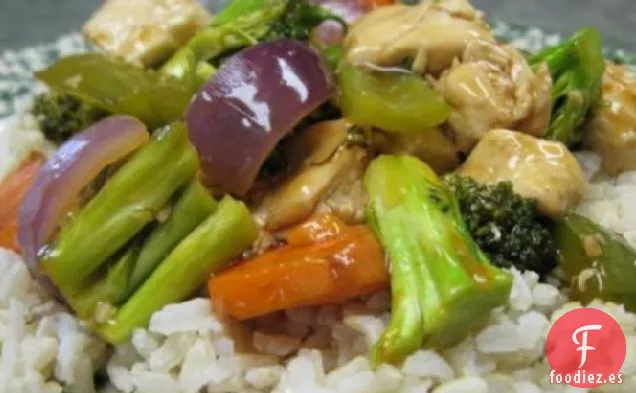 Pollo y Verduras con Jengibre y Naranja