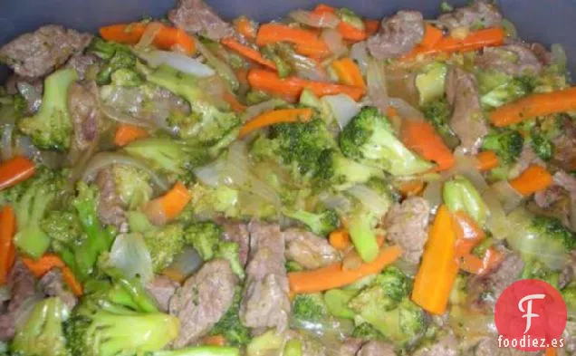 Salteado de Carne de Res y Brócoli Bajo en Carbohidratos