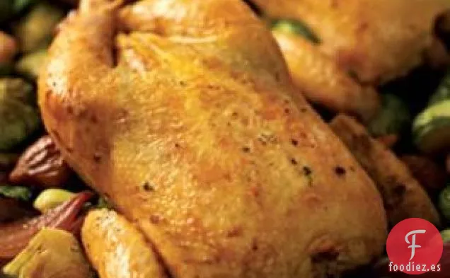 Gallinas De Caza Con Coles De Bruselas Y Castañas