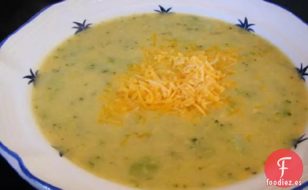Sopa de Queso con Brócoli