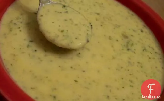 Sopa de Queso con Brócoli