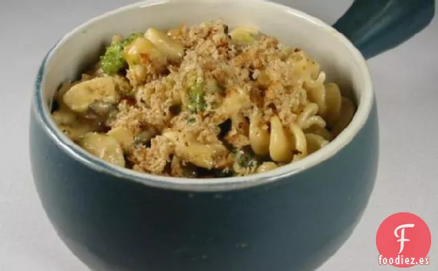 Pasta Cremosa Con Pollo y Brócoli