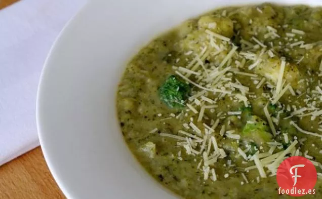 Salteado de Pollo, Espárragos y Brócoli