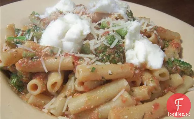 Ensalada de Brócoli Afrutado