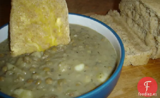 Sopa de Frijoles y Puerros