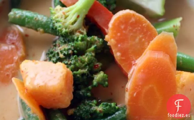 El Ingrediente Secreto (Coco): Curry de Coco Rojo Vegetariano
