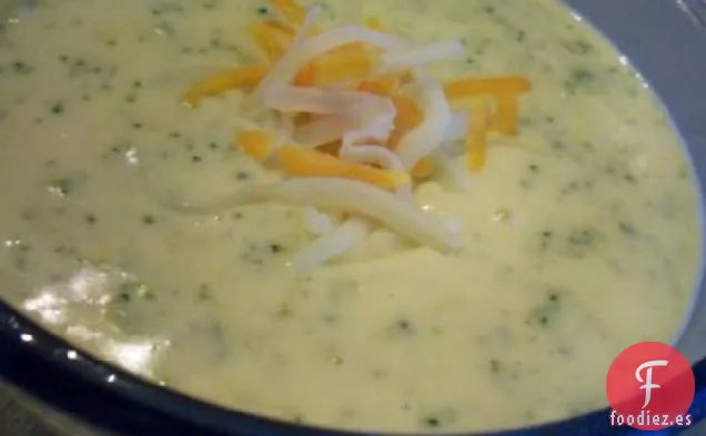 Sopa de Queso Cheddar de Brócoli