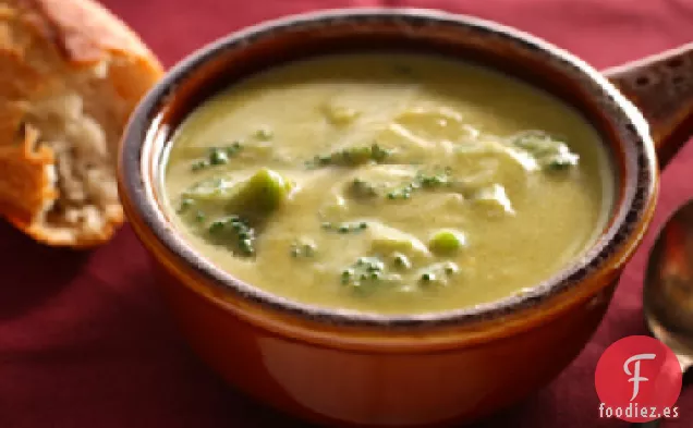 Receta de Sopa de Brócoli y Queso Cheddar