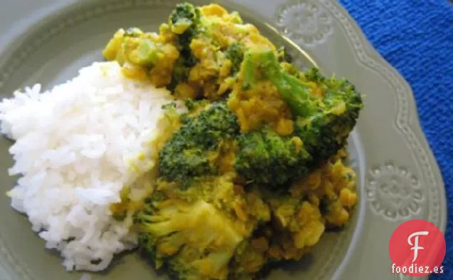 Curry de Brócoli Dal