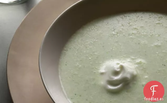 Sopa de Brócoli con Yogur