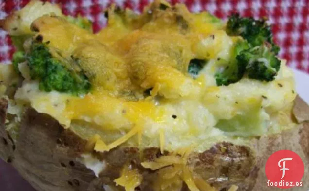 Queso Cheddar de Brócoli, Patatas Horneadas Dos Veces
