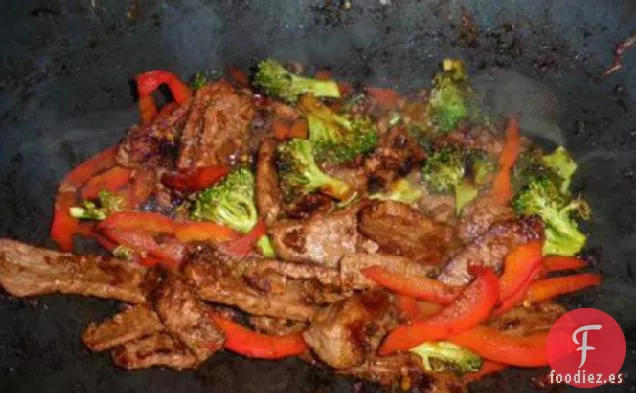 Salteado saludable de Carne de Res y Brócoli