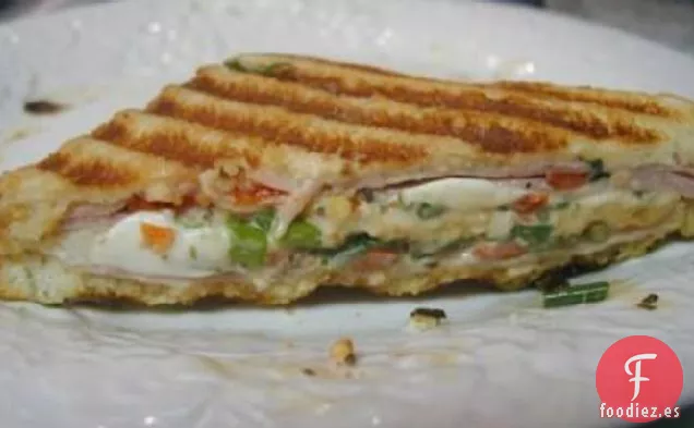 Panini Caprese Italiano Casero