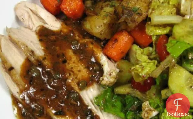 Pechugas de Pollo Asadas En Sartén Con Limón y Salsa de Alcaparras