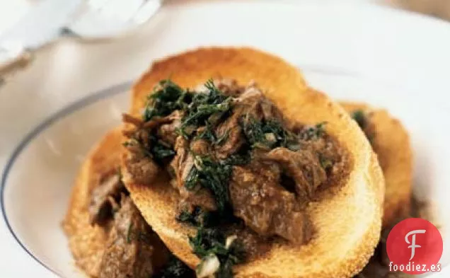 Ternera Estofada a la Cerveza con Salsa Verde Italiana