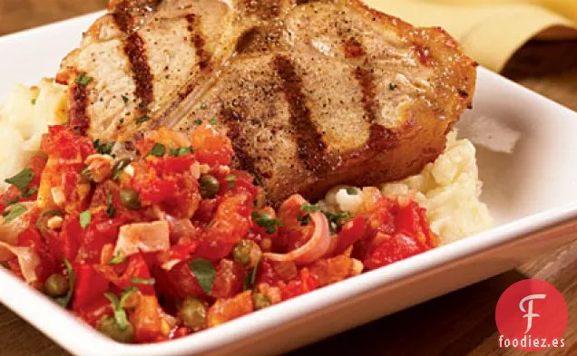 Chuletas de Ternera a la Parrilla con Salsa de Tomate Prosciutto