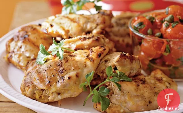 Muslos de Pollo a la Parrilla con Tomates de Uva Asados