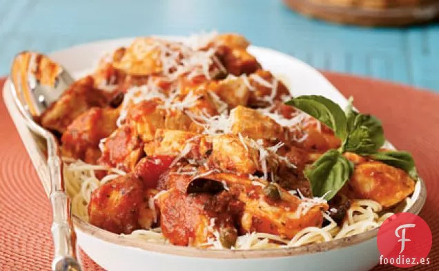 Puttanesca de Pollo con Pasta de Pelo de Ángel