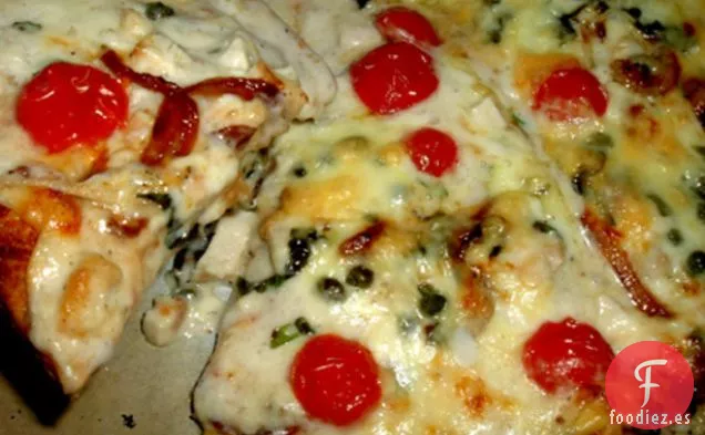Pizza Blanca Con Cebolla Caramelizada y Pollo