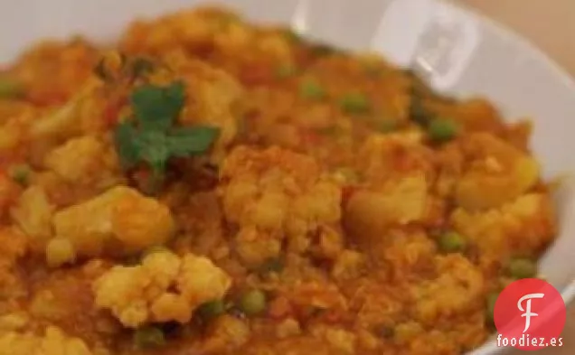 Coliflor y Curry de Lentejas Rojas