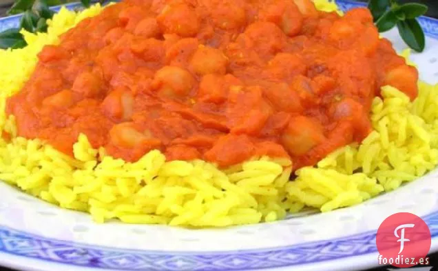 Curry de Garbanzos (Estilo Indio) sobre Arroz Basmati