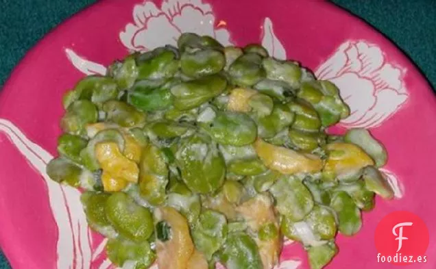 Pasta Con Habas y Salsa de Limón