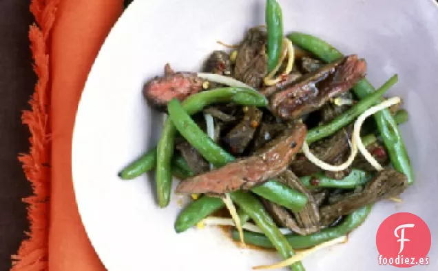 Carne de Res Glaseada con Soja y Judías Verdes