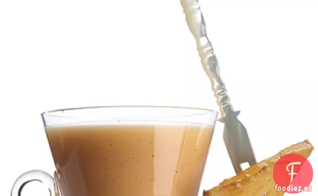 Ron Caliente con Mantequilla de Piña Asada