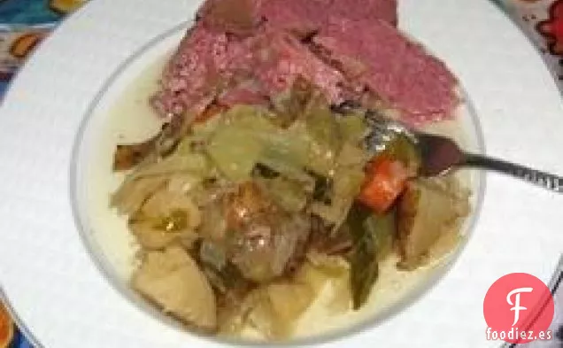 Carne en Conserva de Cocción Lenta y Repollo