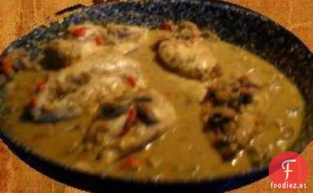 Pollo Con Salsa De Curry De Champiñones
